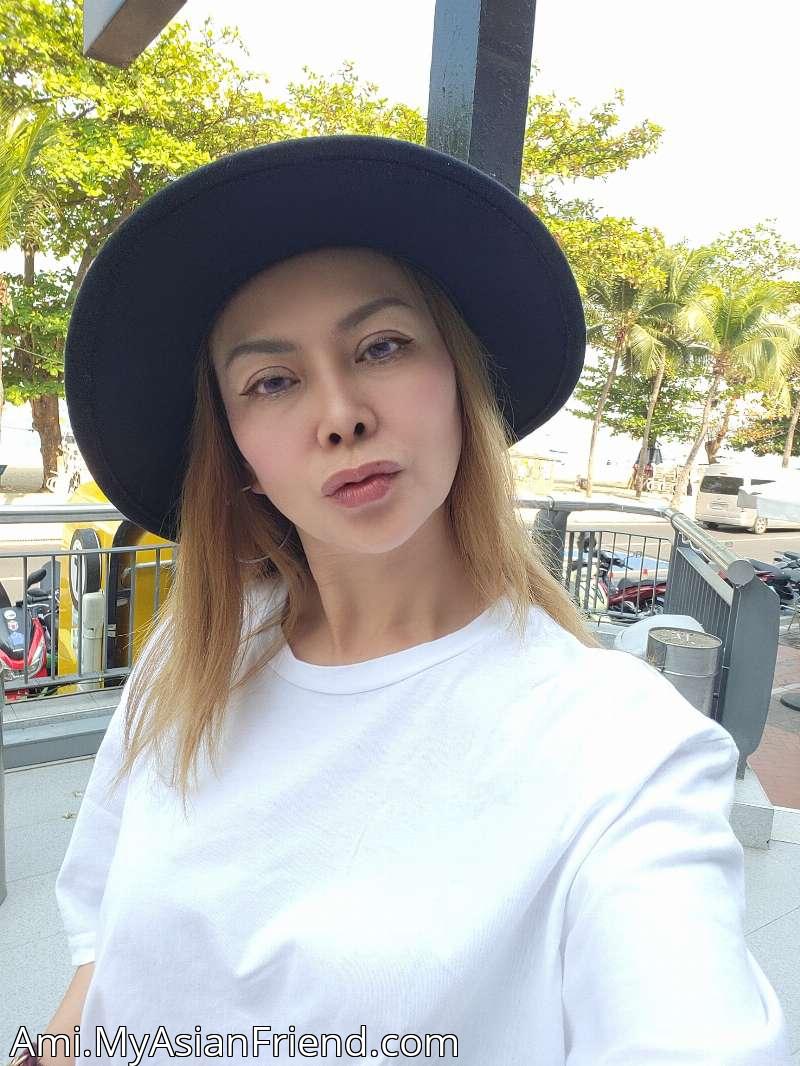 Ami's personal blog photo 1 added Wednesday the 14th of February 2024